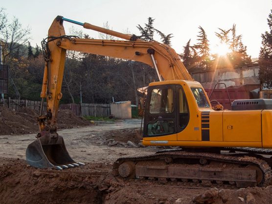 Bagger auf Baustelle