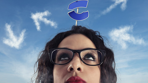 Frau-Wegweiser-Kopf-244821477-AS-alphaspirit