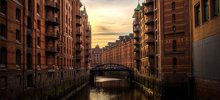 Hamburg-Speicherstadt-690374-PB-Free-Photos