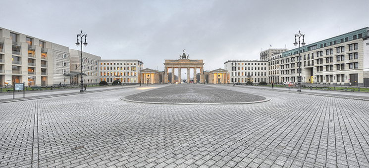 Pariser-Platz-leer-169330991-AS-Jorbi