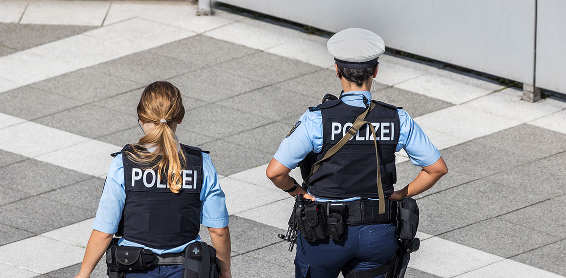 two german female police officer