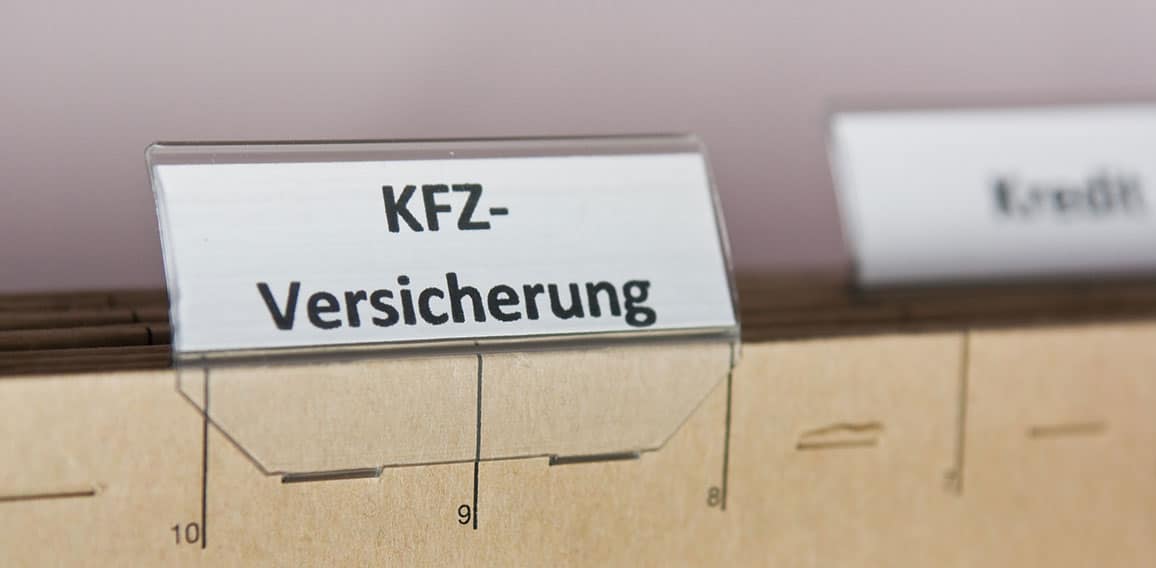 KFZ-VERSICHERUNG