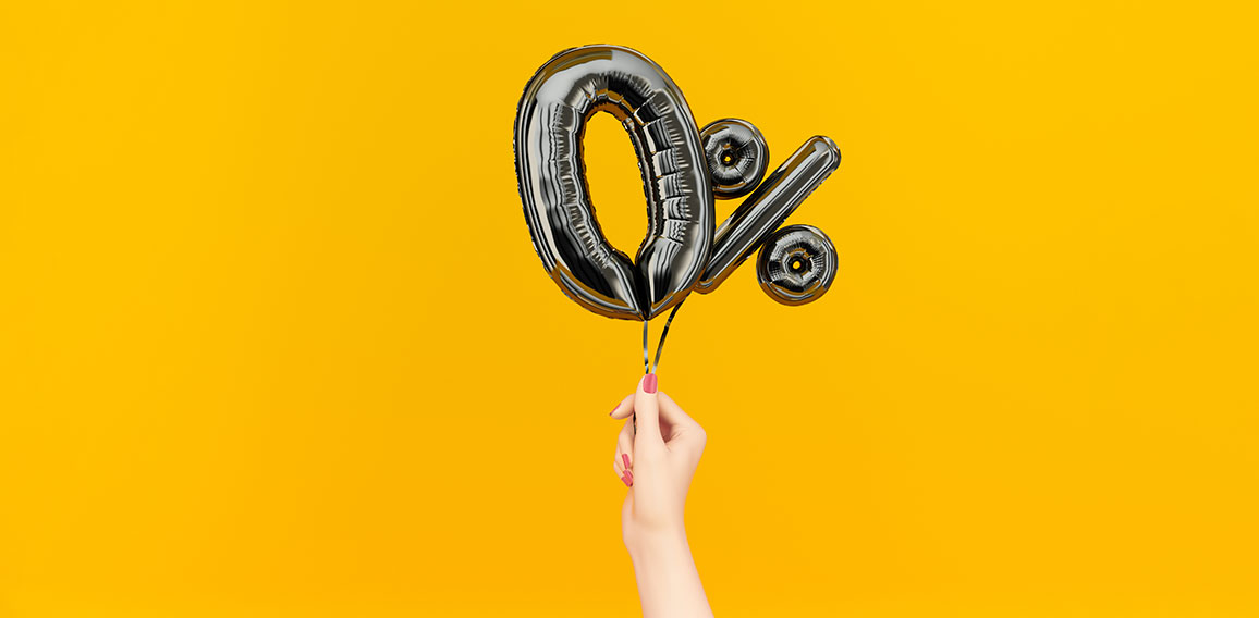 Female hand holding Zero percent symbol. 0 % banner black flying foil balloons on yellow. 3d rendering.