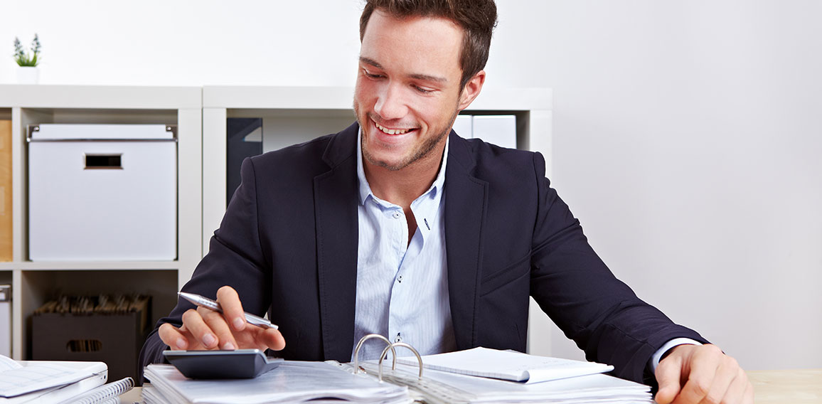 Betriebsprüfung vom Finanzamt im Büro