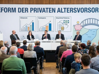 Der GDV bewertet die jüngsten politischen Weichenstellungen zur Altersvorsorge als überfällig – und setzt dabei klar auf stärkere Kapitaldeckung (Symbolbild).