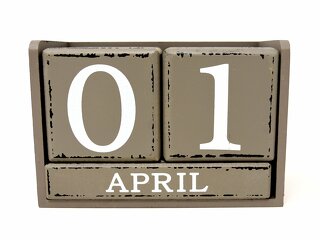 Aprilscherze können das Betriebsklima positiv beeinflussen – sofern sie respektvoll und maßvoll eingesetzt werden.