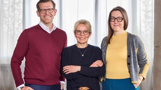 Bald ist das Vorstandsteam von ROLAND Rechtsschutz wieder vollzählig (v.l.n.r.): Tobias von Mäßenhausen, Tarja Radler und Ellen Götschel.
